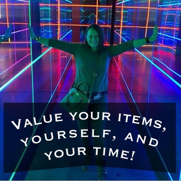 ✨YOURS & MINE LIVE SHOW NOTIFICATION✨ - Picture 3 of 5